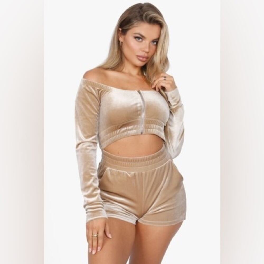 NWT Tic Toc Velvet Romper Womens S Taupe Off Shoulder Cutout Soft Girl Neutral